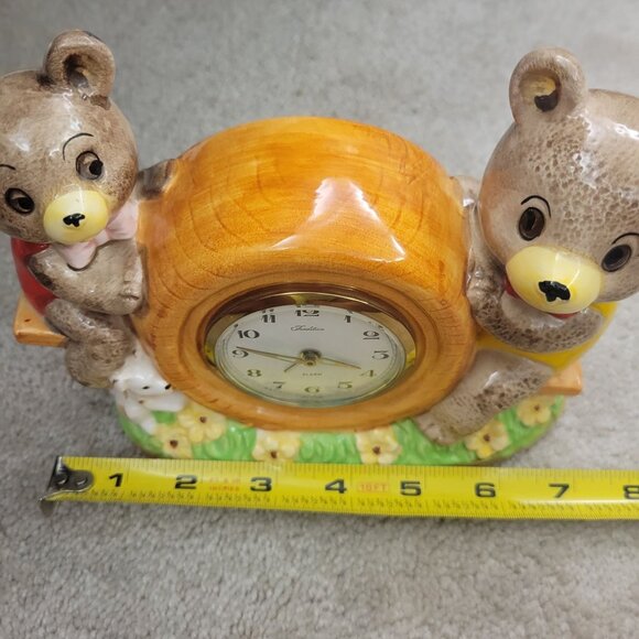 Vintage Ceramic Bear Mantle Table Clock Made In Japan - Picture 11 of 11